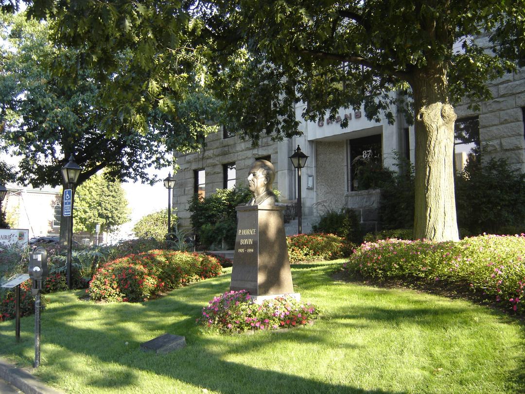 Statute Horace Boivin Granby