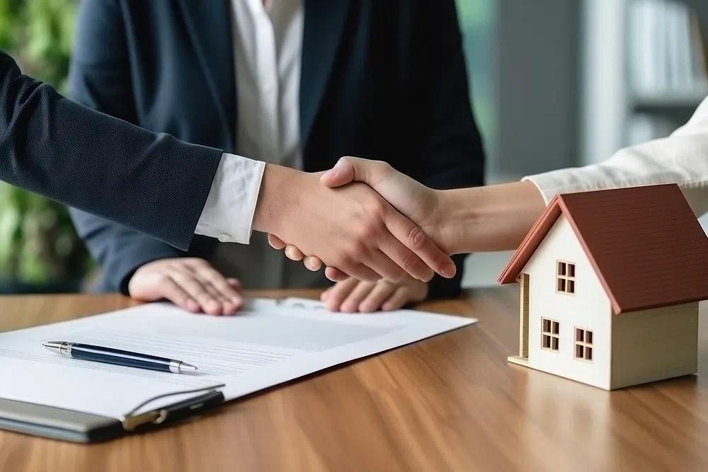 Two people shaking hands