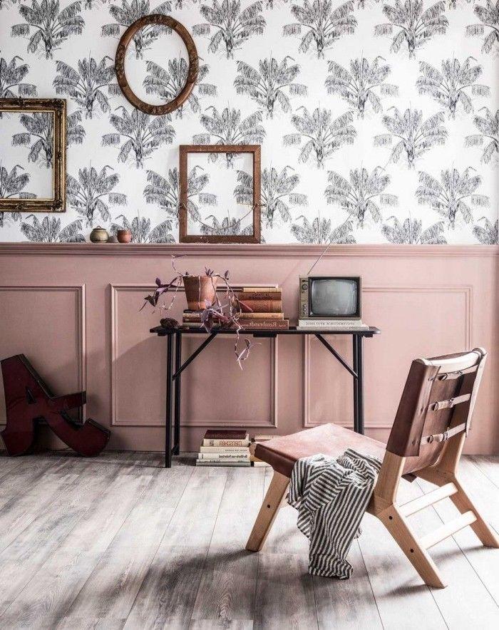 Salon de style vintage avec papier peint