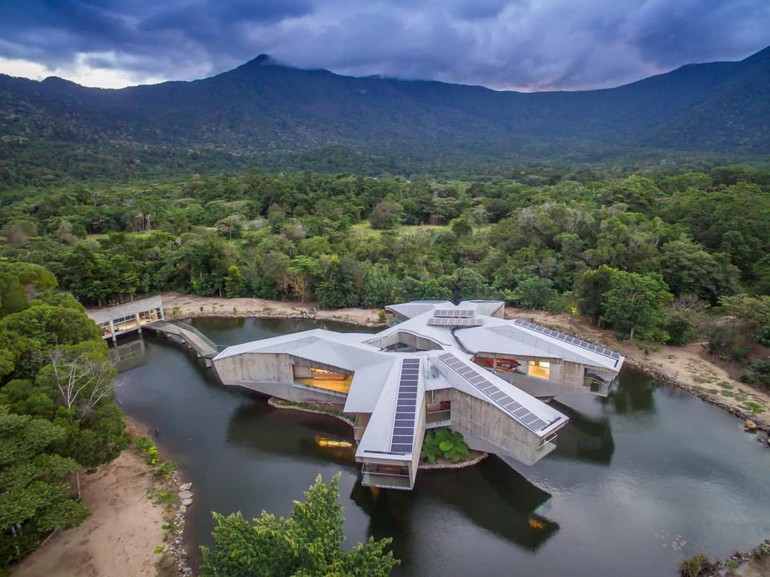 Alkira vue de haut