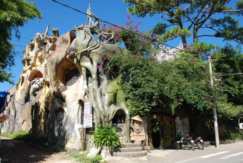 Crazy House extérieur