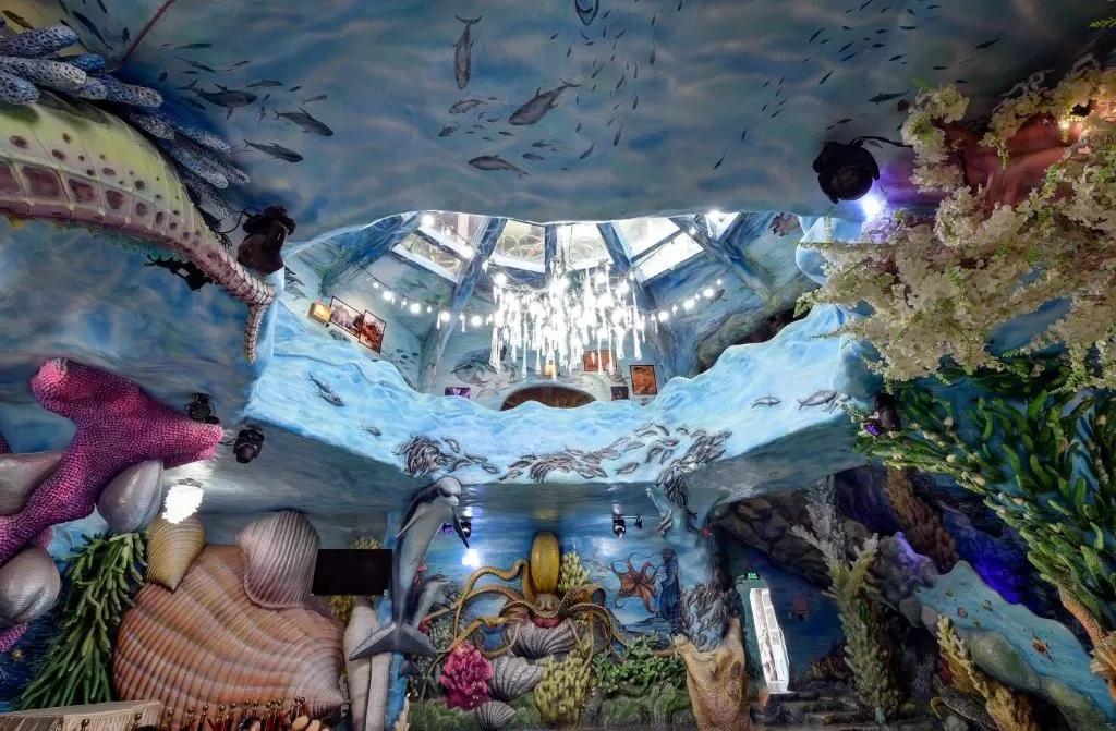 Crazy House intérieur poisson