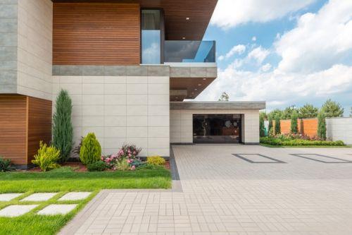 Modern house to value with a certified appraiser