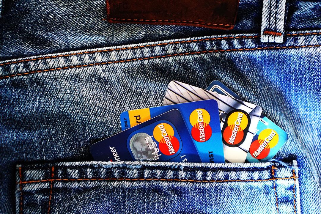 Multiple credit cards in a pocket