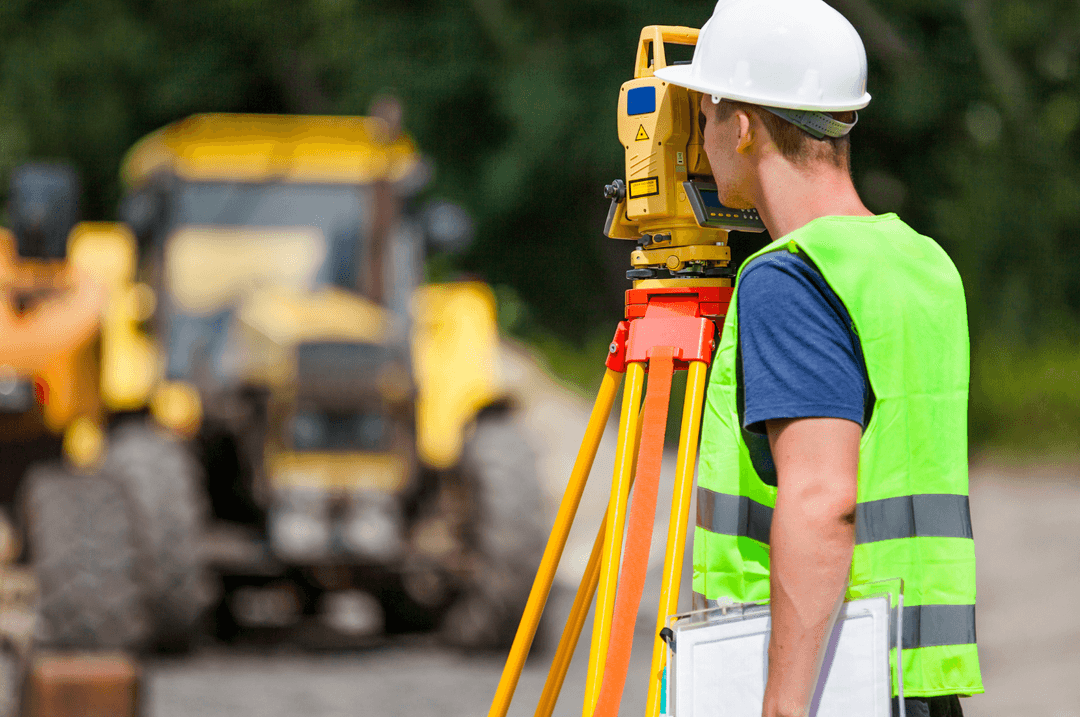 Arpenteur avec ses outils