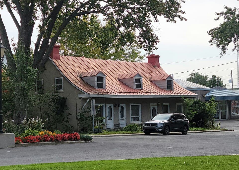 Maison ancestrale au village de Verchères