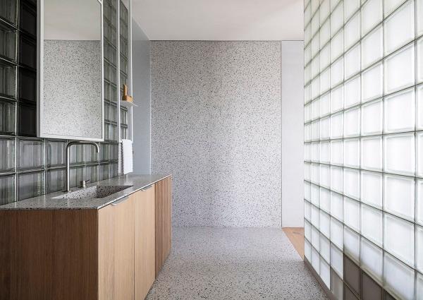 Maison en briques de verre 3