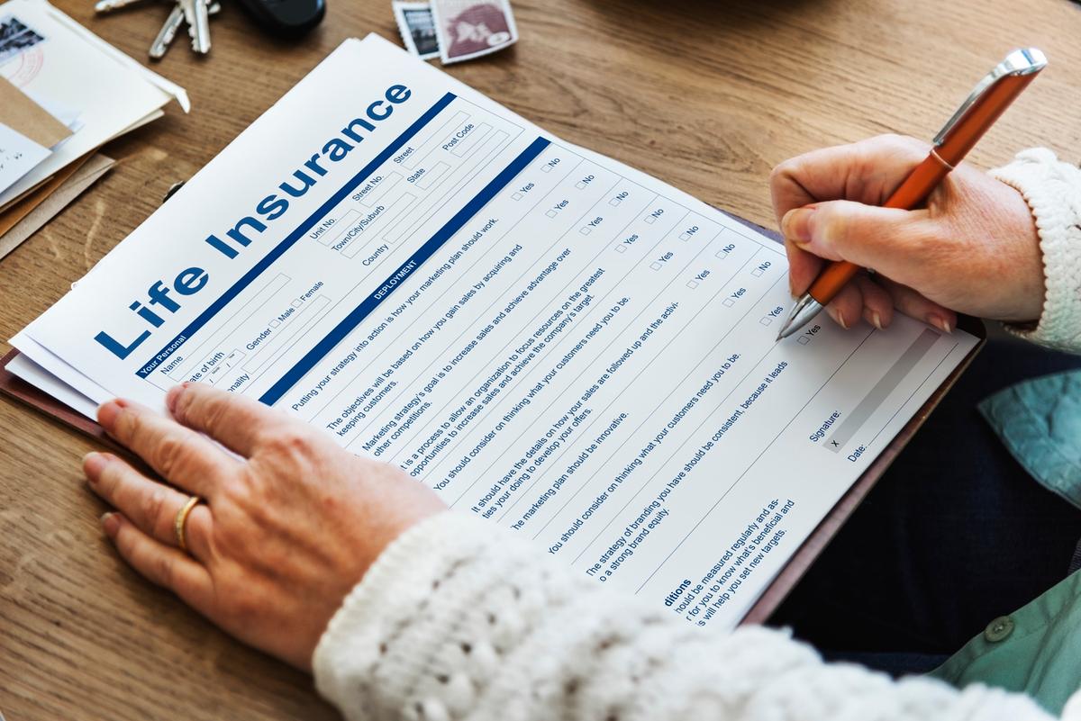 Souscription de contrat : la police d'assurance vie universelle