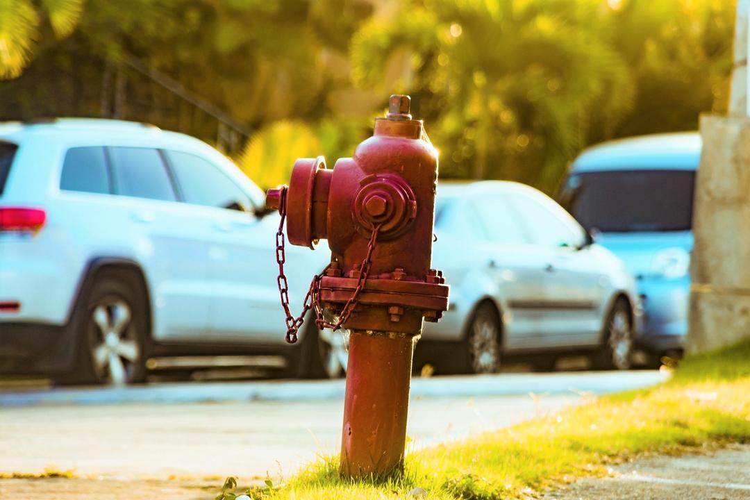 Borne fontaine signe d'une servitude sur un terrain