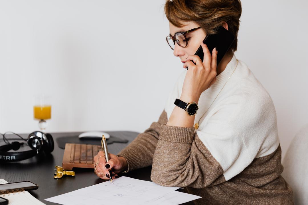 Woman talking on the phone