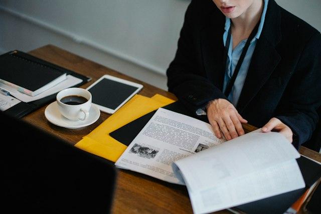 Notary in an office