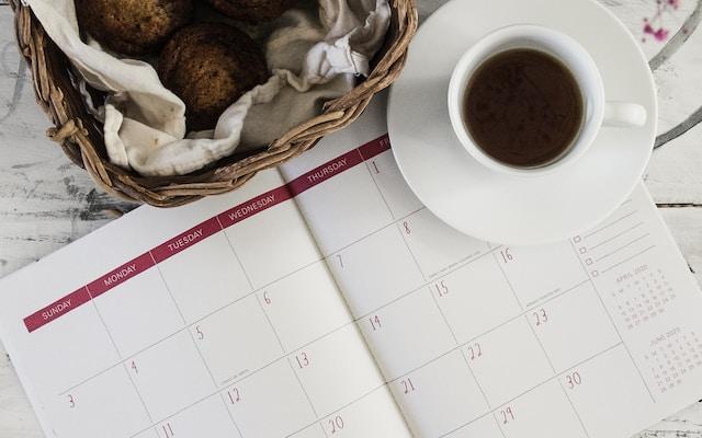 Fixer la date de la vente de garage sur le calendrier