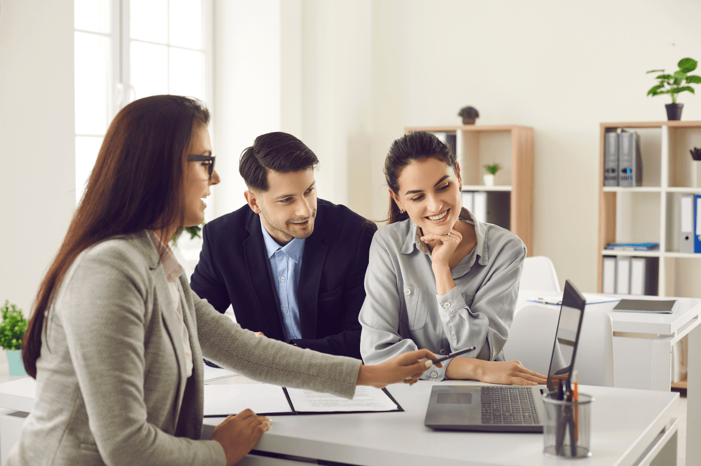 10 questions to ask a real estate broker before hiring them