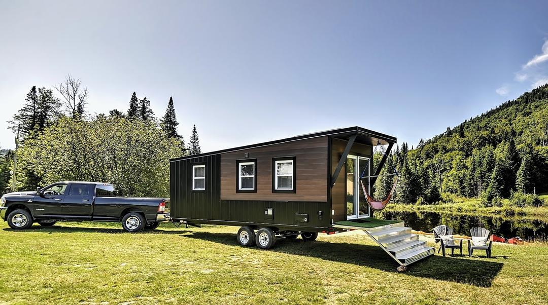 Mini chalet sur roues extérieur