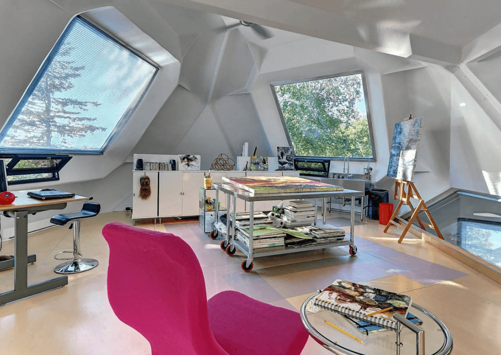 Maison octogone Saint-Nicolas 04