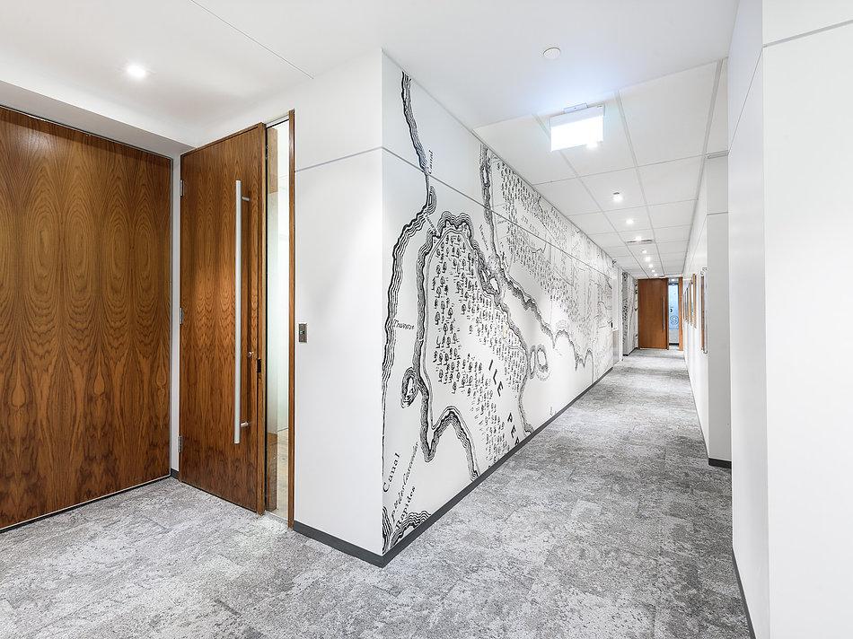 Louer un espace de bureaux corridor