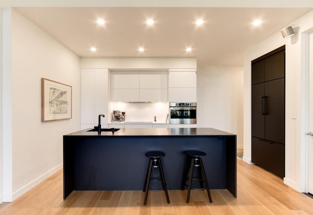 Atelier guy architectes apartement montcalm 3