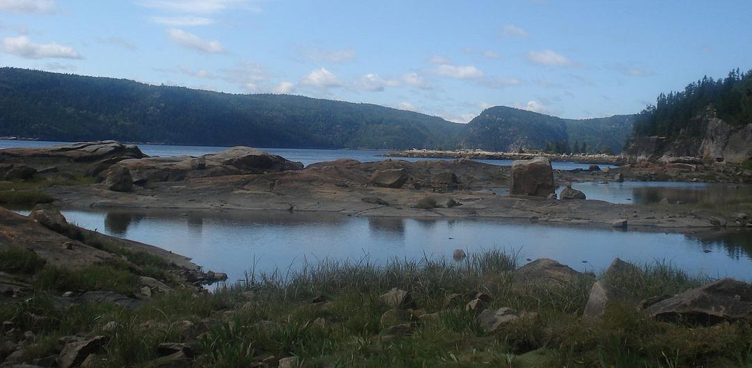 Observez les paysages grandioses du Saguenay