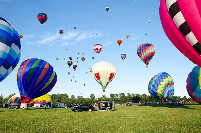 International de montgolfières _Habiter St-Jean : International de montgolfières_XpertSource