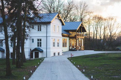 Buying a house in Sherbrooke