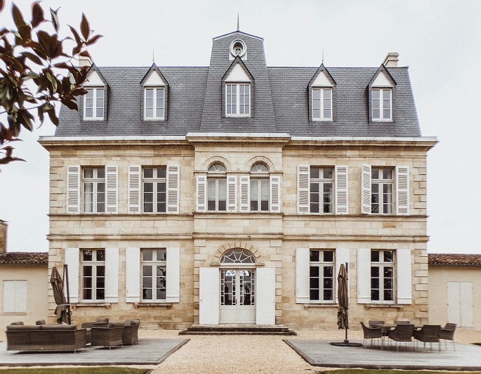Acheter une maison de luxe : ce qu’il faut savoir