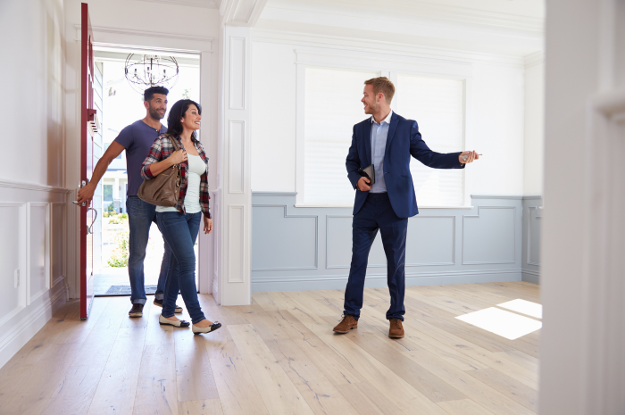 Buying a property: 25 questions to ask during a visit