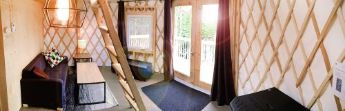 Little cottage yurt room
