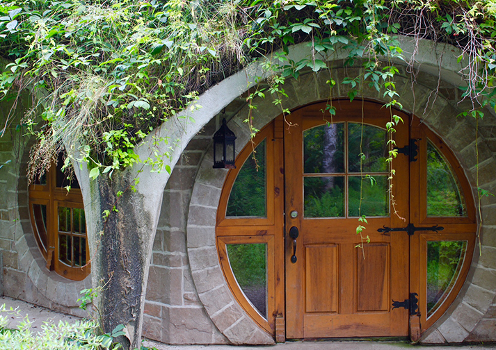 The hobbit micro chalet door