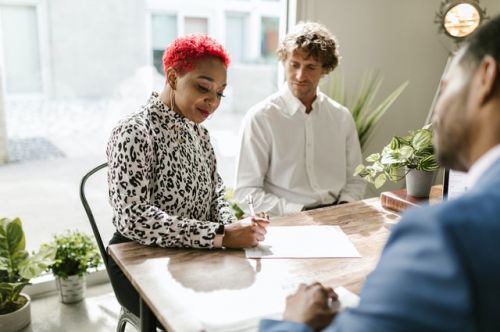 Signing a life insurance contract