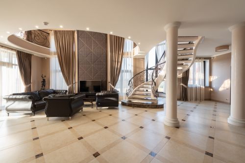 Escalier spirale bel appartement de luxe
