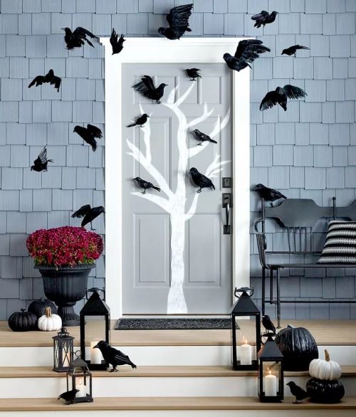 Une invasion de corbeaux pour l'Halloween