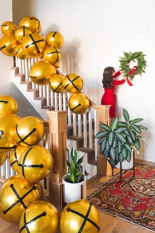 Sleigh bell on a stair ramp