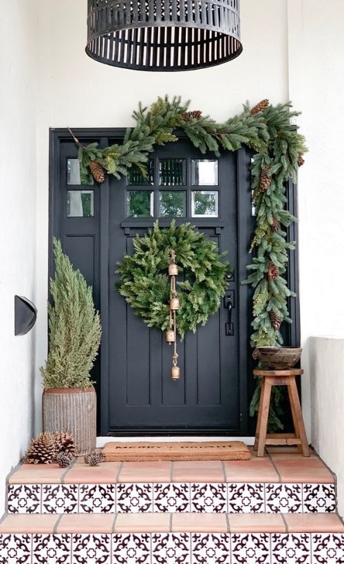 Décorer sa porte extérieure pour Noël
