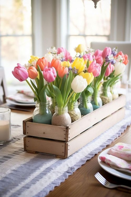 Centre de table de tulipes dans une boite en bois