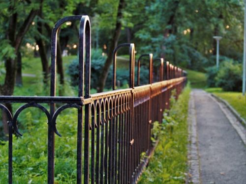 La clôture pour créer de l'intimité dans sa cour